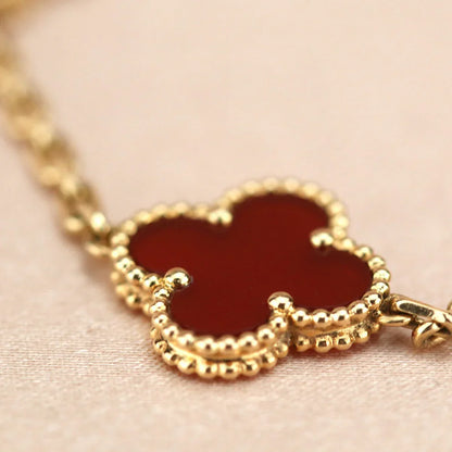 [CiCi] CLOVER 5 MOTIF RED CORNELIAN BRACELET COLLECTION
