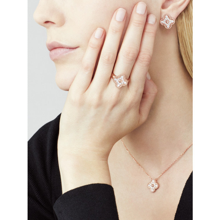 [CiCi]CLOVER 15MM DIAMOND SINGLE FLOWER HALSKETTE