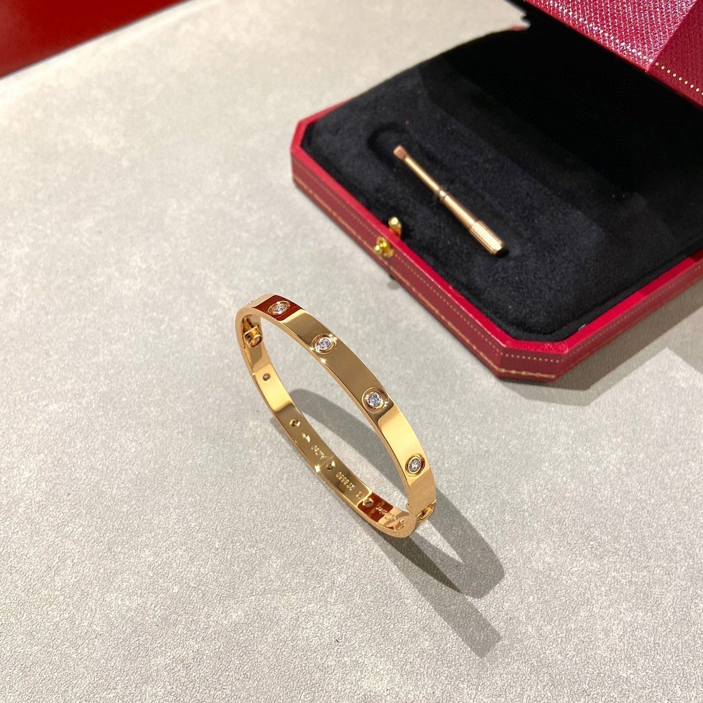 [CiCi]LOVE BRACELET 6.1MM 10 DIAMONDS
