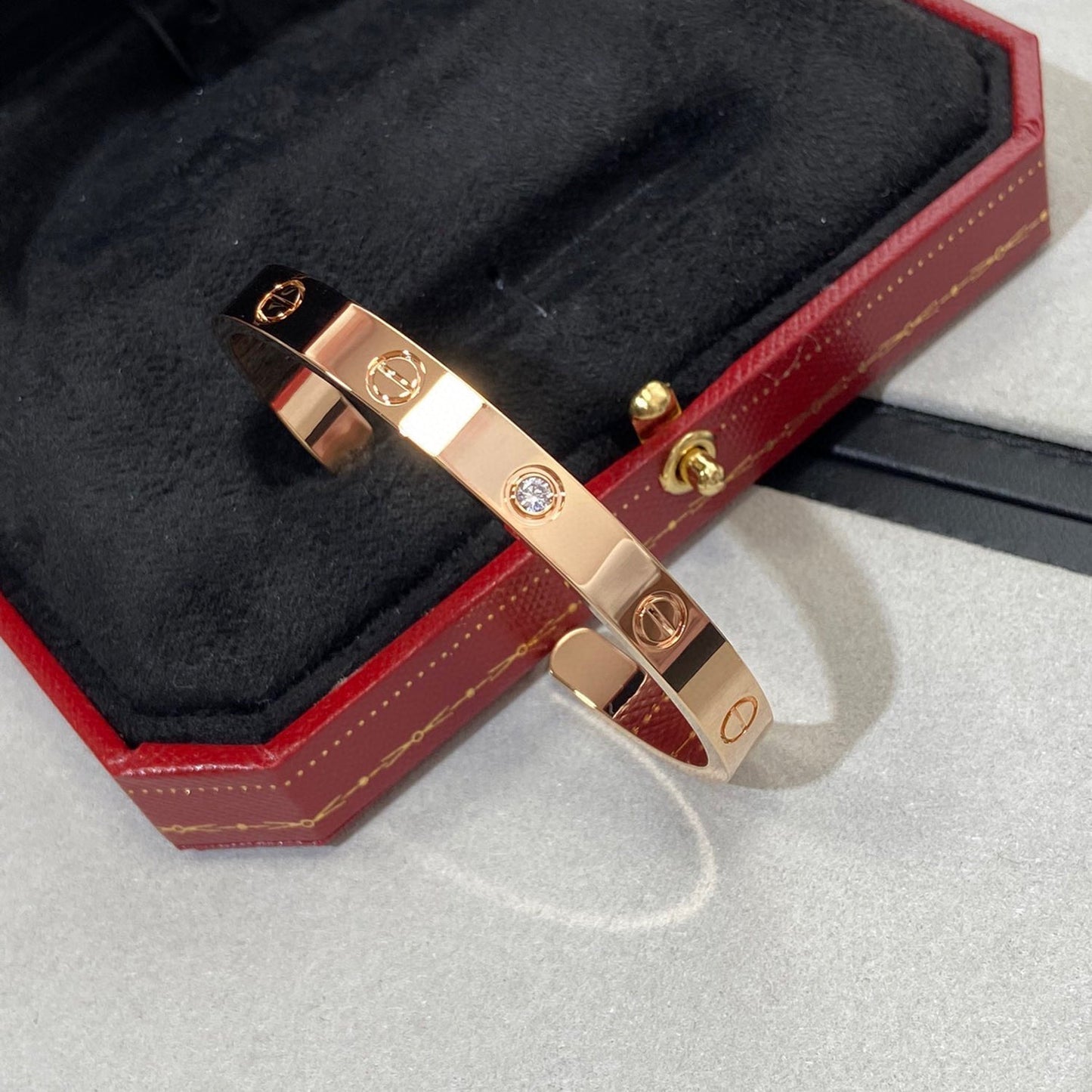 [CiCi]LOVE BRACELET 6.1MM 1 DIAMOND OPEN CUFF