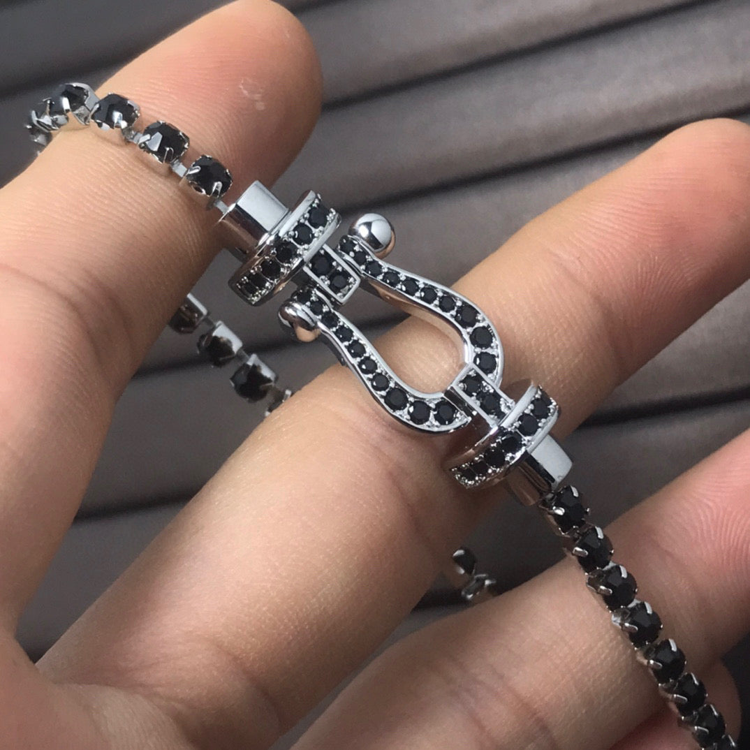 [CiCi]FORCE  LARGE HORSESHOE FULL DIAMOND TENNIS BRACELET