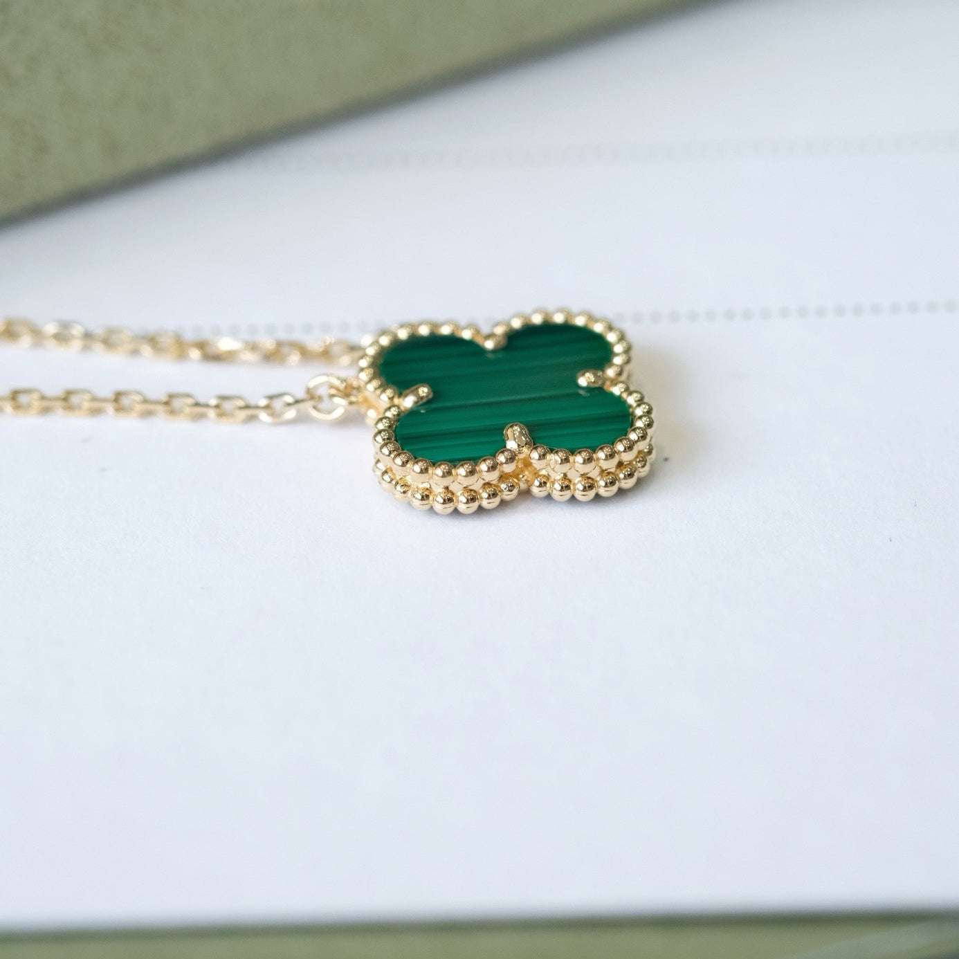 [CiCi]CLOVER 15MM MALACHIT EINZELBLUMEN HALSKETTE