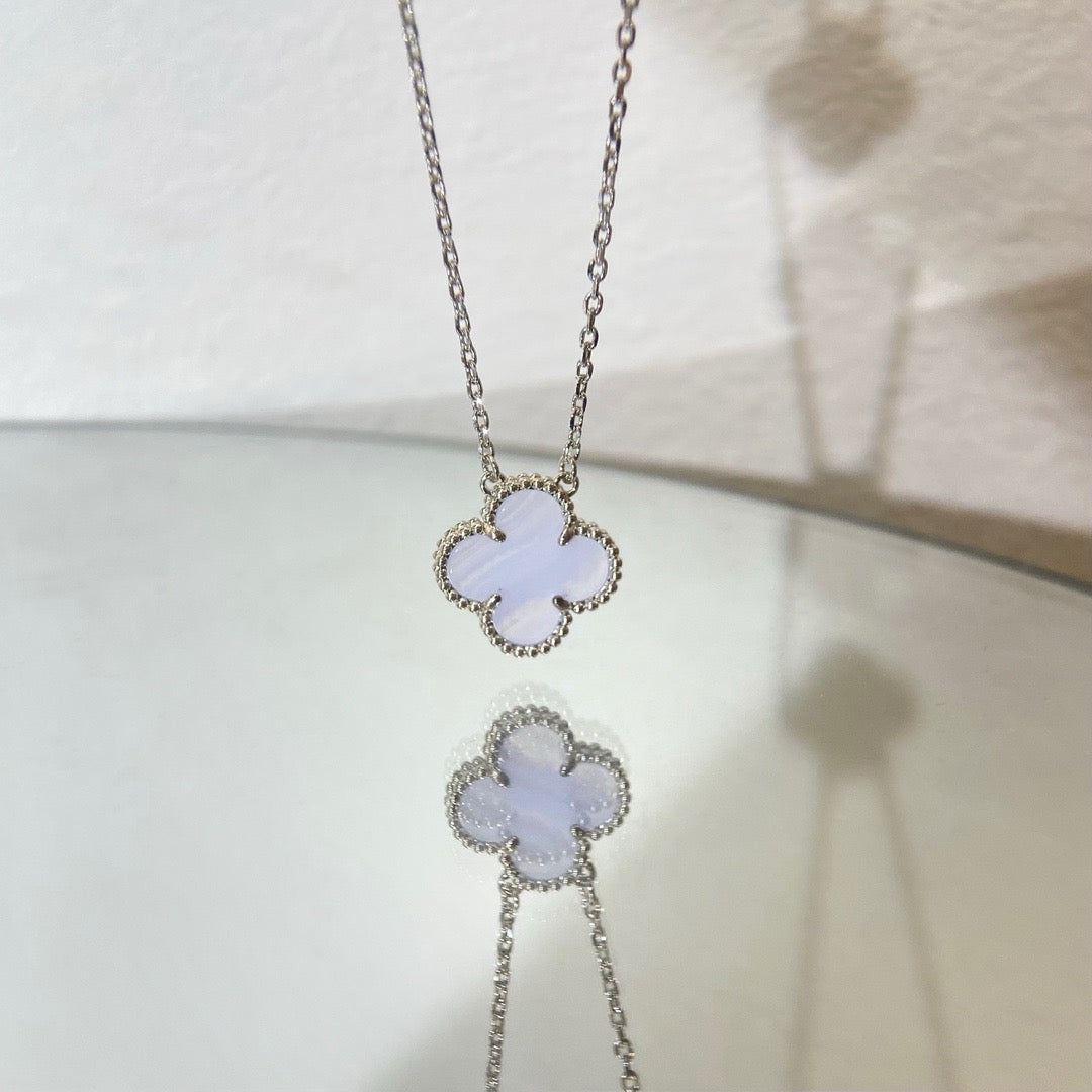 [CiCi]CLOVER 15MM BLAUER CHALCEDON HALSKETTE SILBER