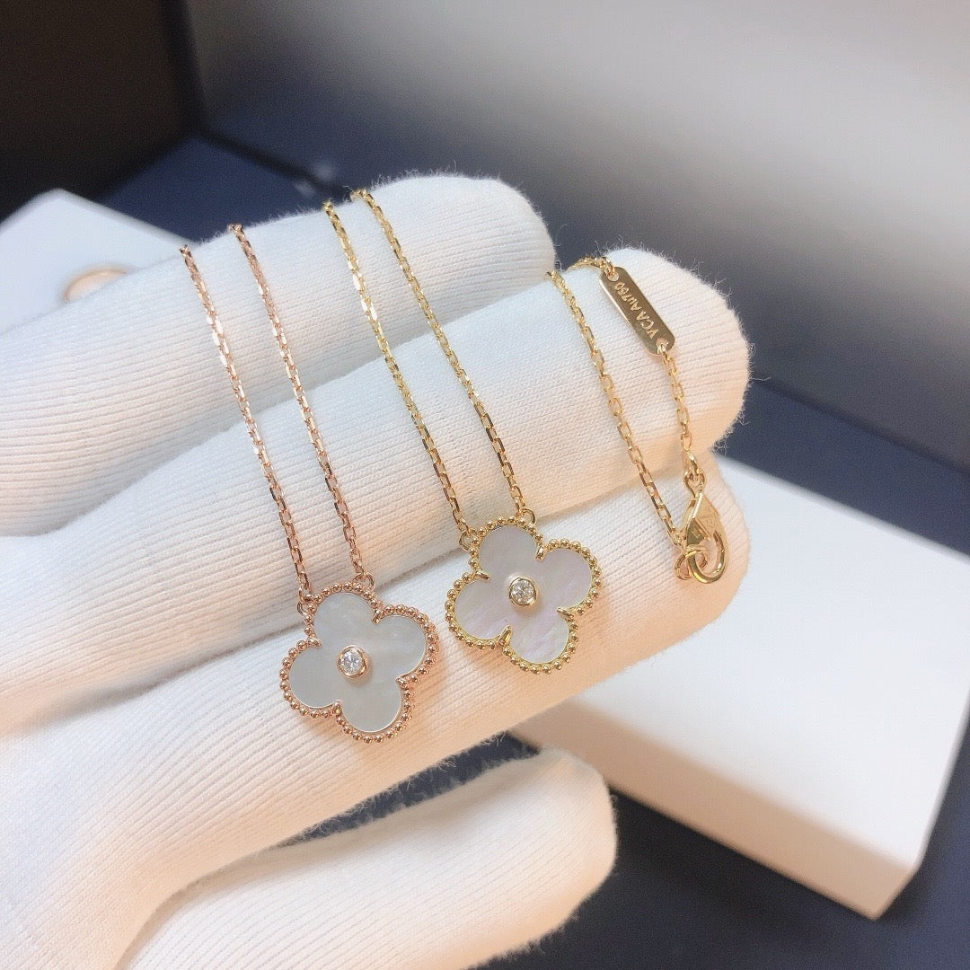 [CiCi]CLOVER 15MM DIAMANT WEISSE FRITILLARIA-HALSKETTE