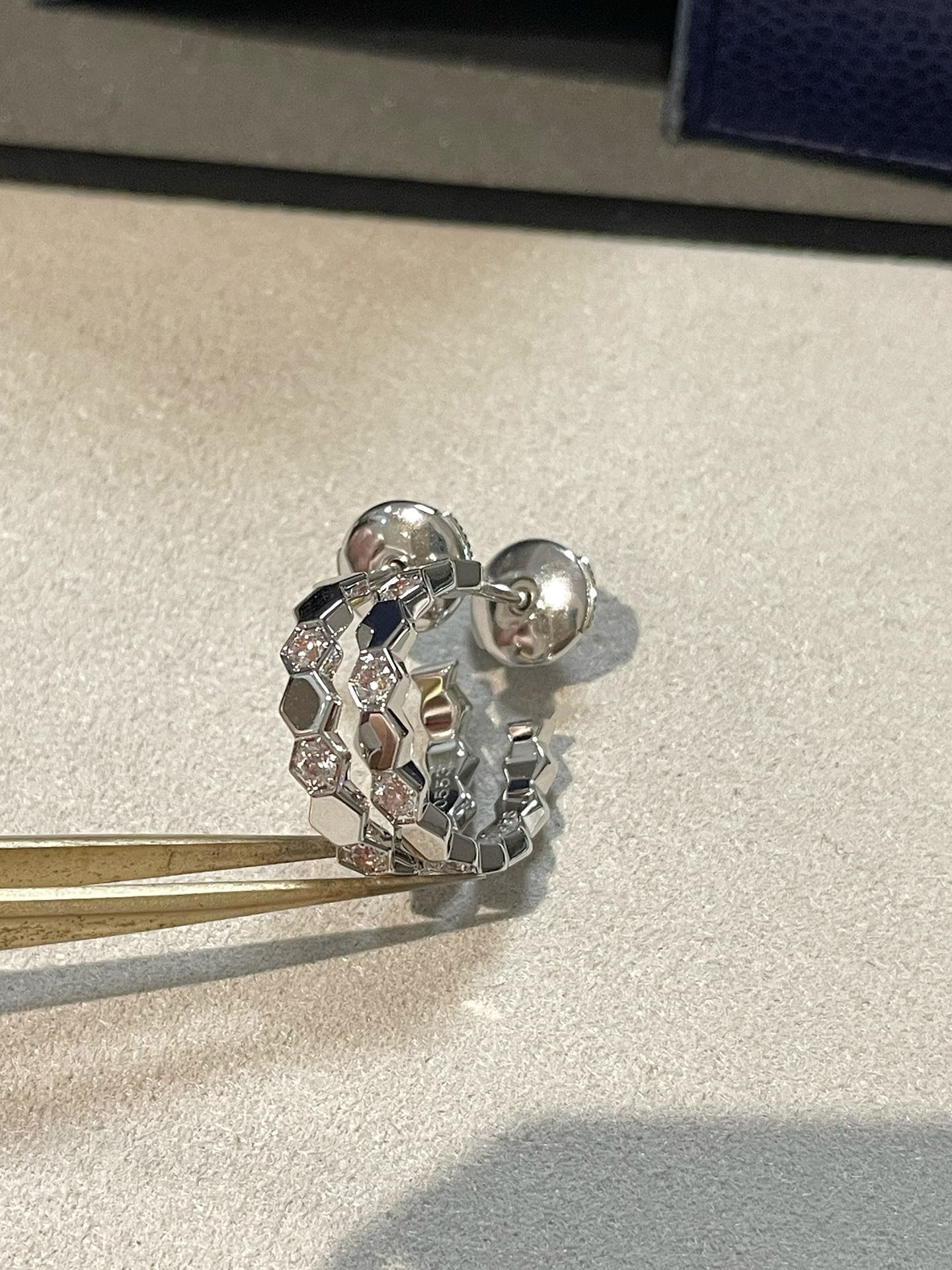 [CiCi]Hollow Design Four-Leaf Clover Flower Shape Ring