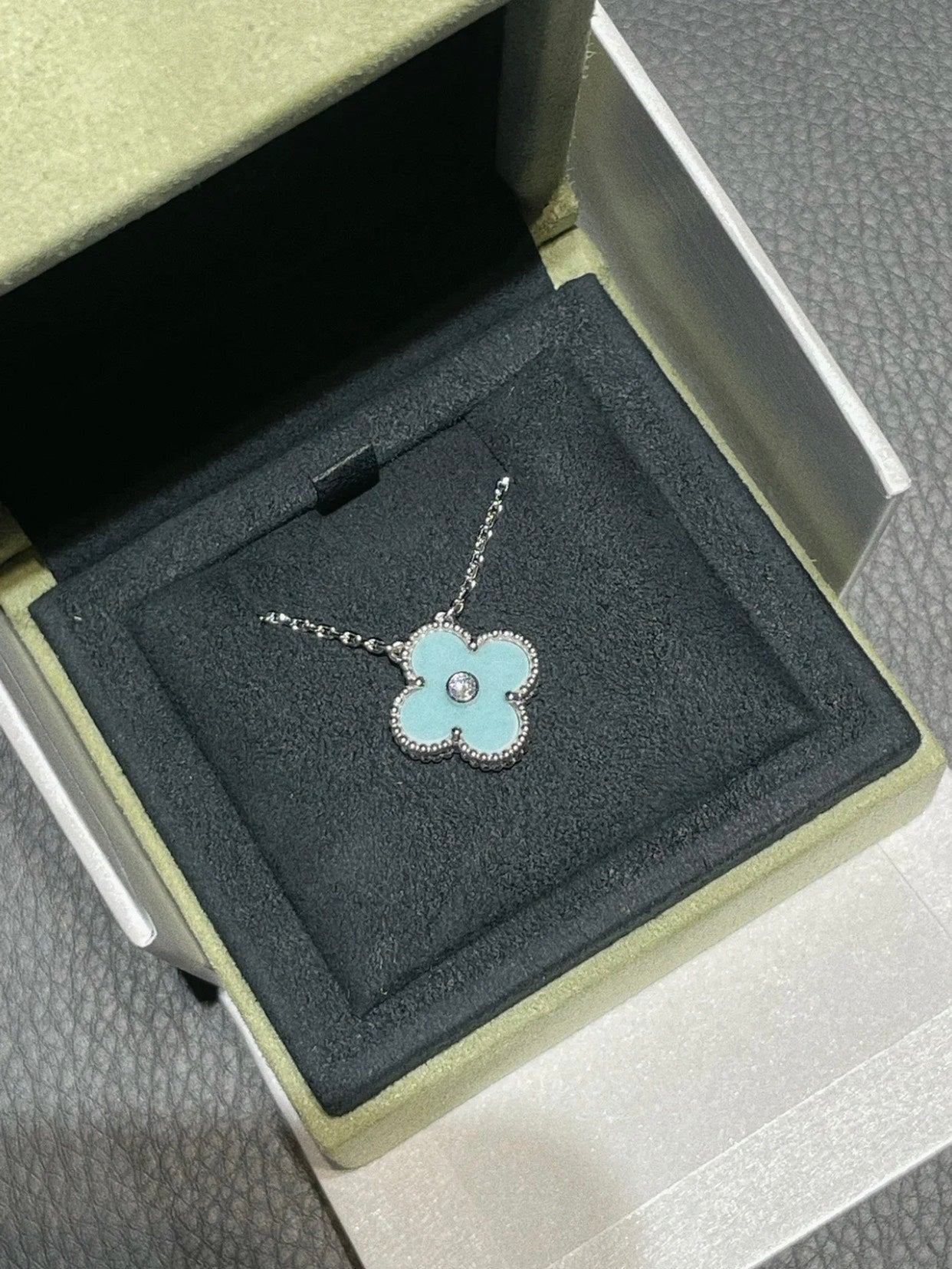 [CiCi]CLOVER 1 DIAMANT HELLBLAU SILBER KETTE