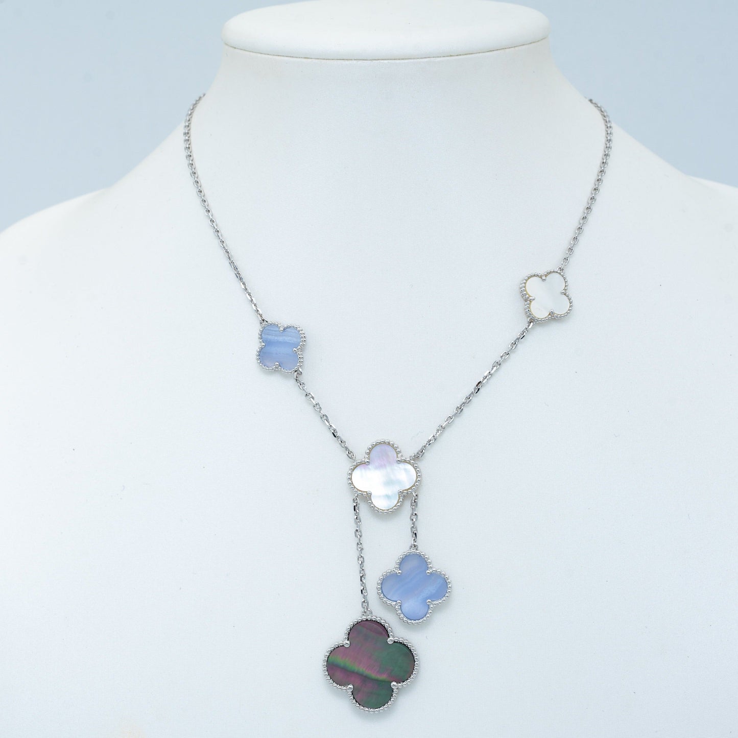 [CiCi]CLOVER MOP CHALCEDONY NECKLACE SILVER 6 MOTIF