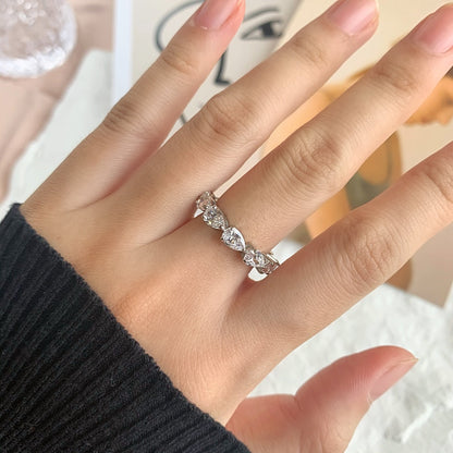 [CiCi]Exquisite Pear Cut Tennis Ring