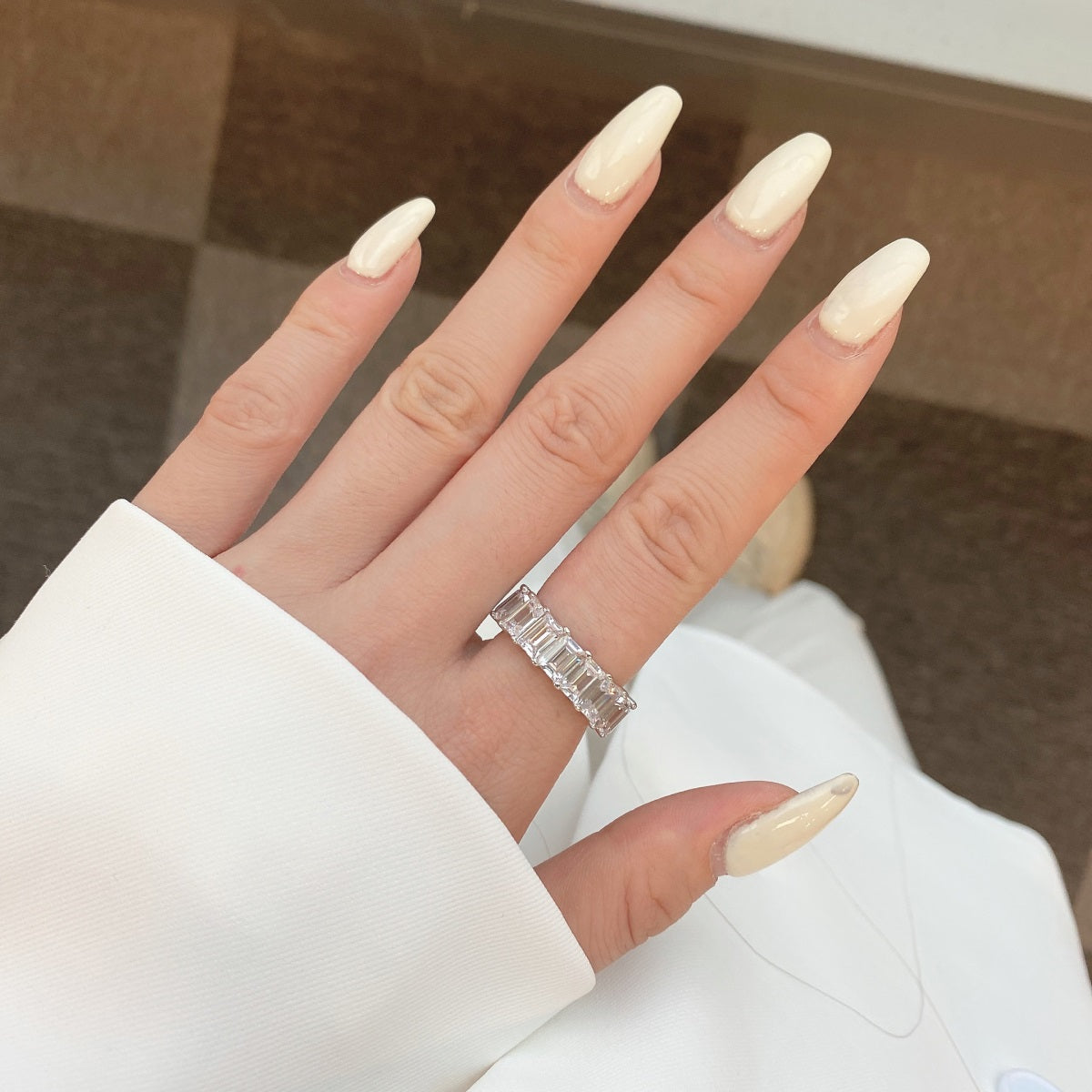 [CiCi]0.75 Carat Elegant Emerald Cut Tennis Ring