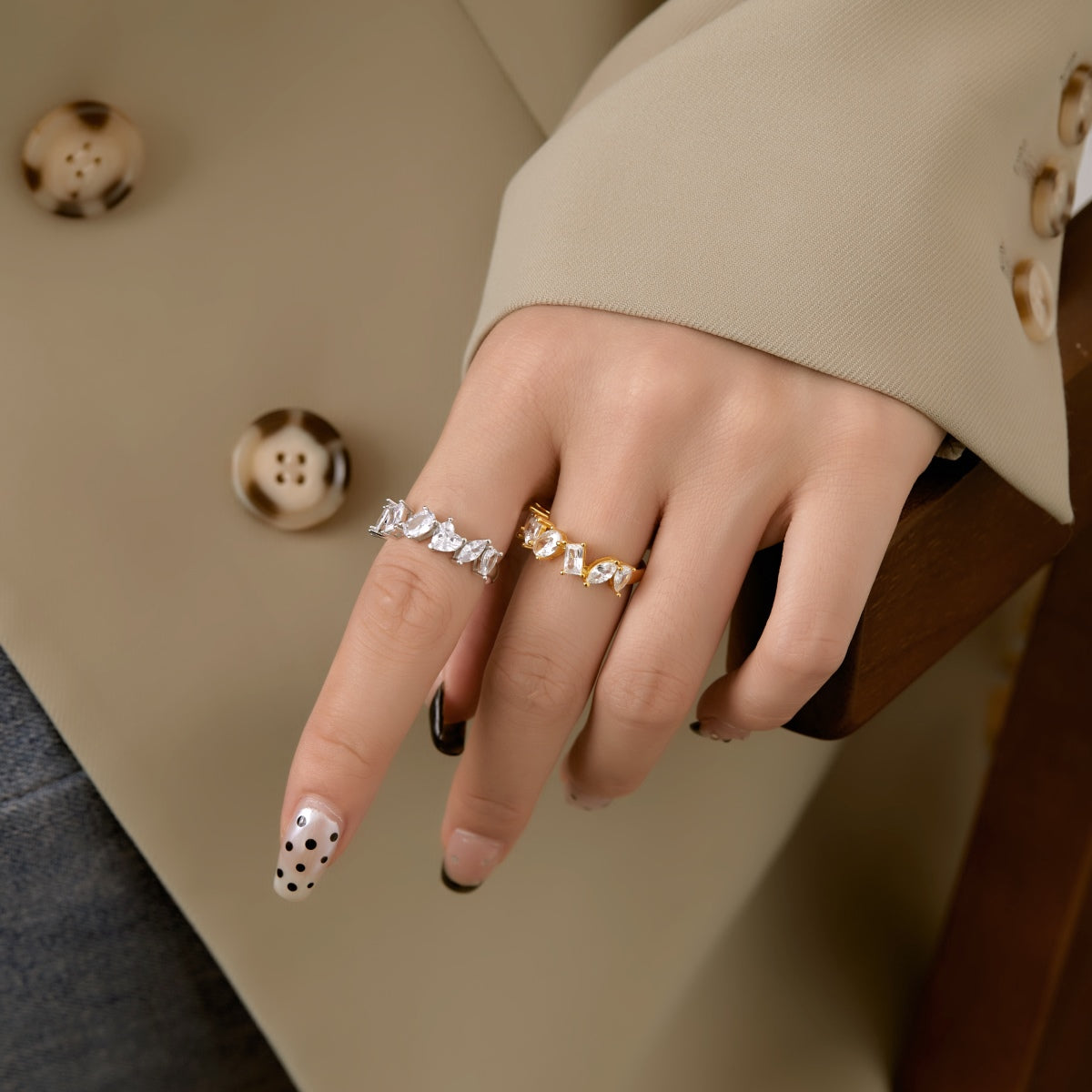 [CiCi]Delicate Multi Cut Ring