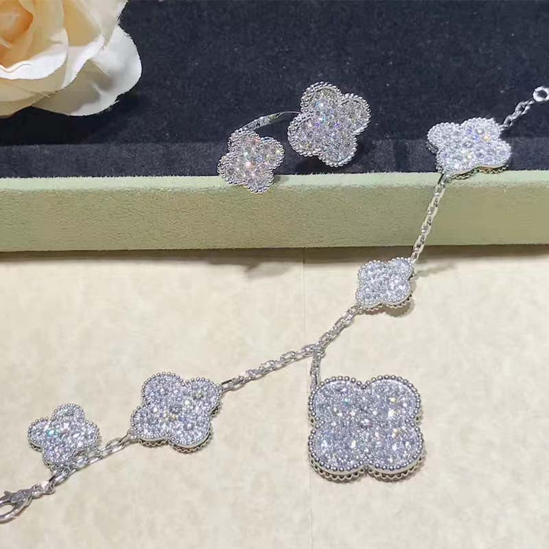 [CiCi]CLOVER 6 MOTIFS SILVER DIAMOND BRACELET