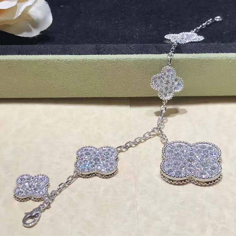 [CiCi]CLOVER 6 MOTIFS SILVER DIAMOND BRACELET