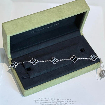 [CiCi]CLOVER 5 MOTIF VEINED ONYX BRACELET SILVER