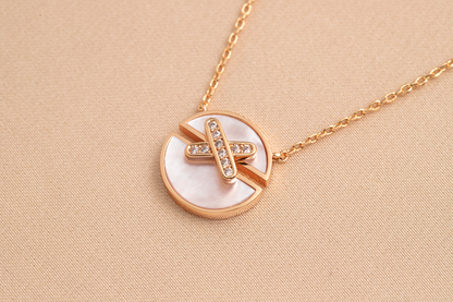 [CiCi]JEUX DE PINK GOLD DIAMOND NECKLACE