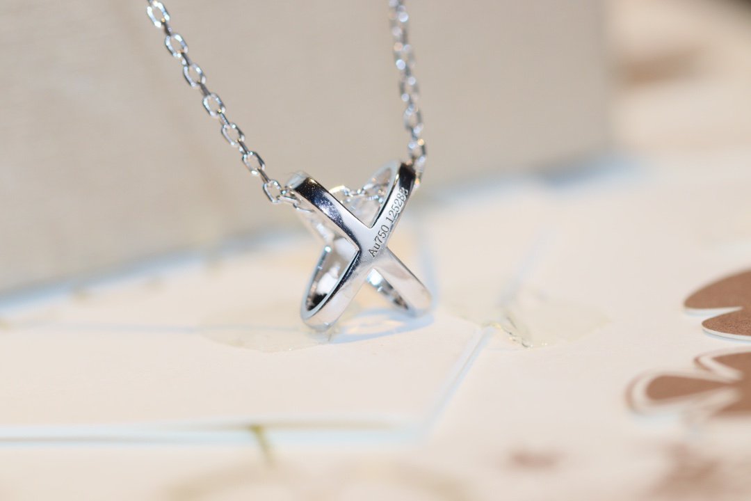 [CiCi]JEUX DE DIAMOND NECKLACE