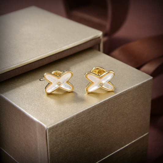 [CiCi]JEUX DE WHITE MOP GOLD DIAMOND EARRINGS