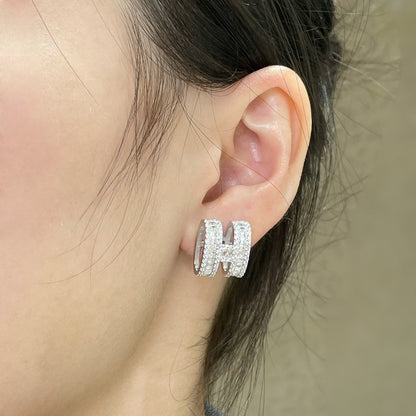 [CiCi]H STUD EARRINGS WITH SILVER DIAMONDS