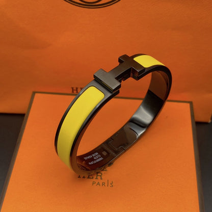 [CiCi]CLIC HM SO BLACK YELLOW BRACELET