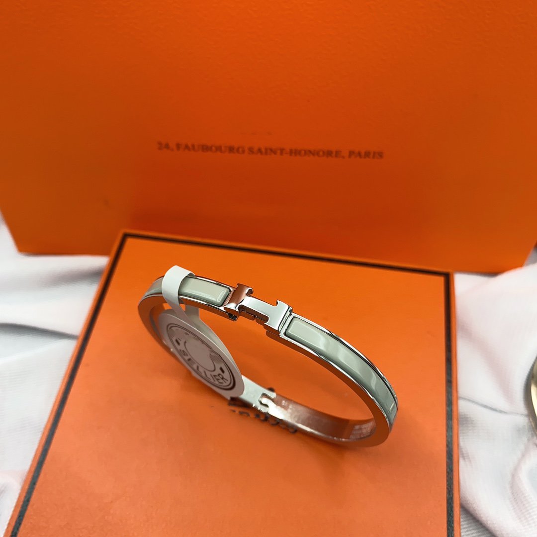 [CiCi]CLASSIC HM CLIC GREEN 8MM ENAMEL BRACELET