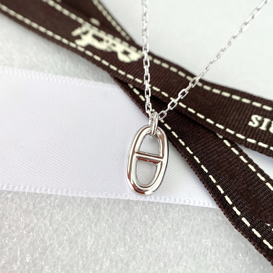 [CiCi]HM PIG NOSE NECKLACE