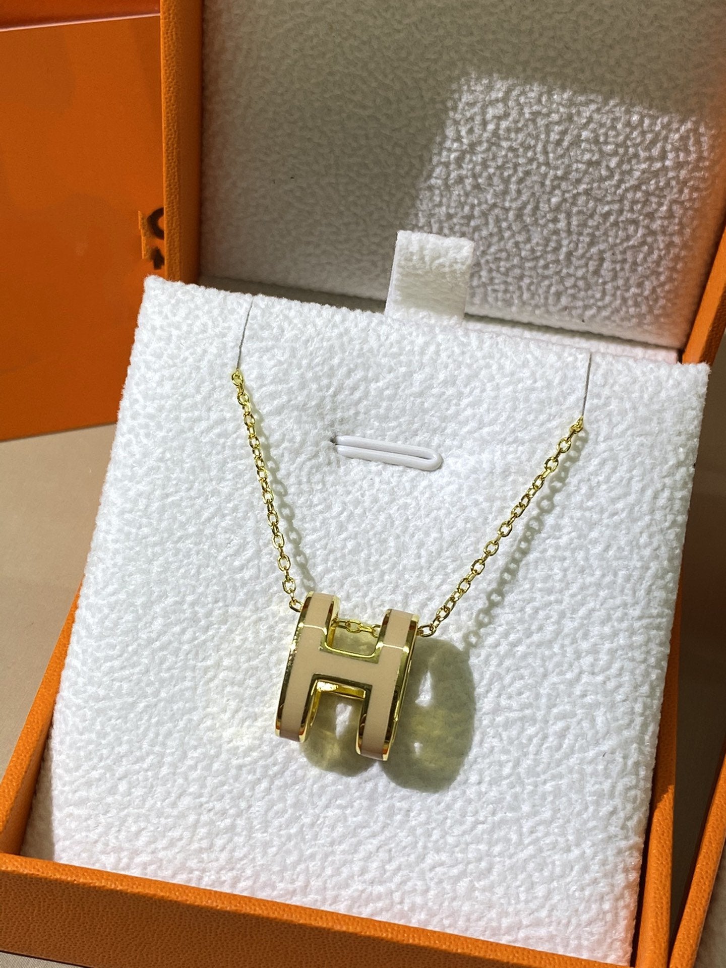 [CiCi]HM CLIC YELLOW ENAMEL GOLD NECKLACE