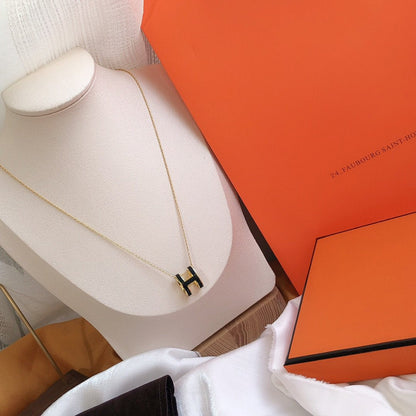 [CiCi]HM CLIC BLACK ENAMEL GOLD NECKLACE