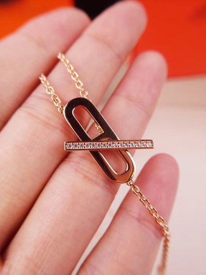 [CiCi]HM FIRE PIG NOSE NECKLACE TRENDY STREET