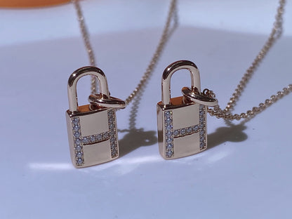 [CiCi]HM ADVANCED NICHE LOCK HEAD NECKLACE DIAMONDS