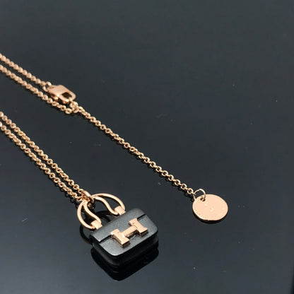 [CiCi]WOMEN'S HM AMULETTES CONSTANCE PENDANT NECKLACE