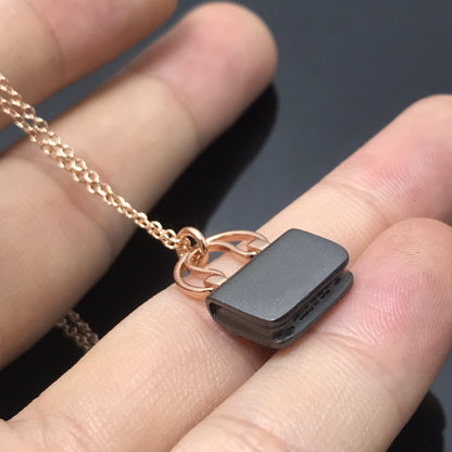 [CiCi]WOMEN'S HM AMULETTES CONSTANCE PENDANT NECKLACE