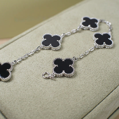 [CiCi] CLOVER 5 MOTIF ONYXS BRACELET COLLECTION