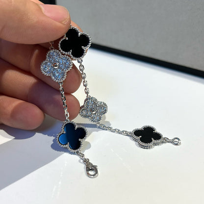 [CiCi] CLOVER 5 MOTIF ONYXS BRACELET COLLECTION