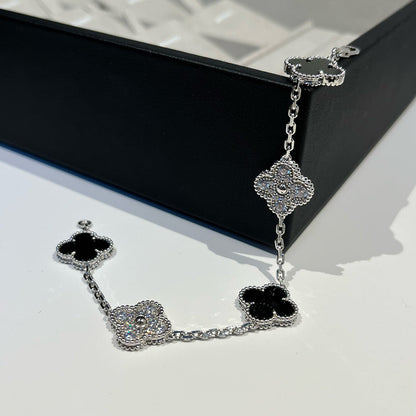 [CiCi] CLOVER 5 MOTIF ONYXS BRACELET COLLECTION