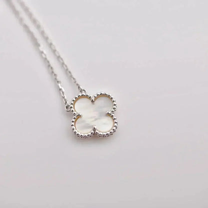 [CiCi]CLOVER  15MM WEISSER PERLMUTT SILBER