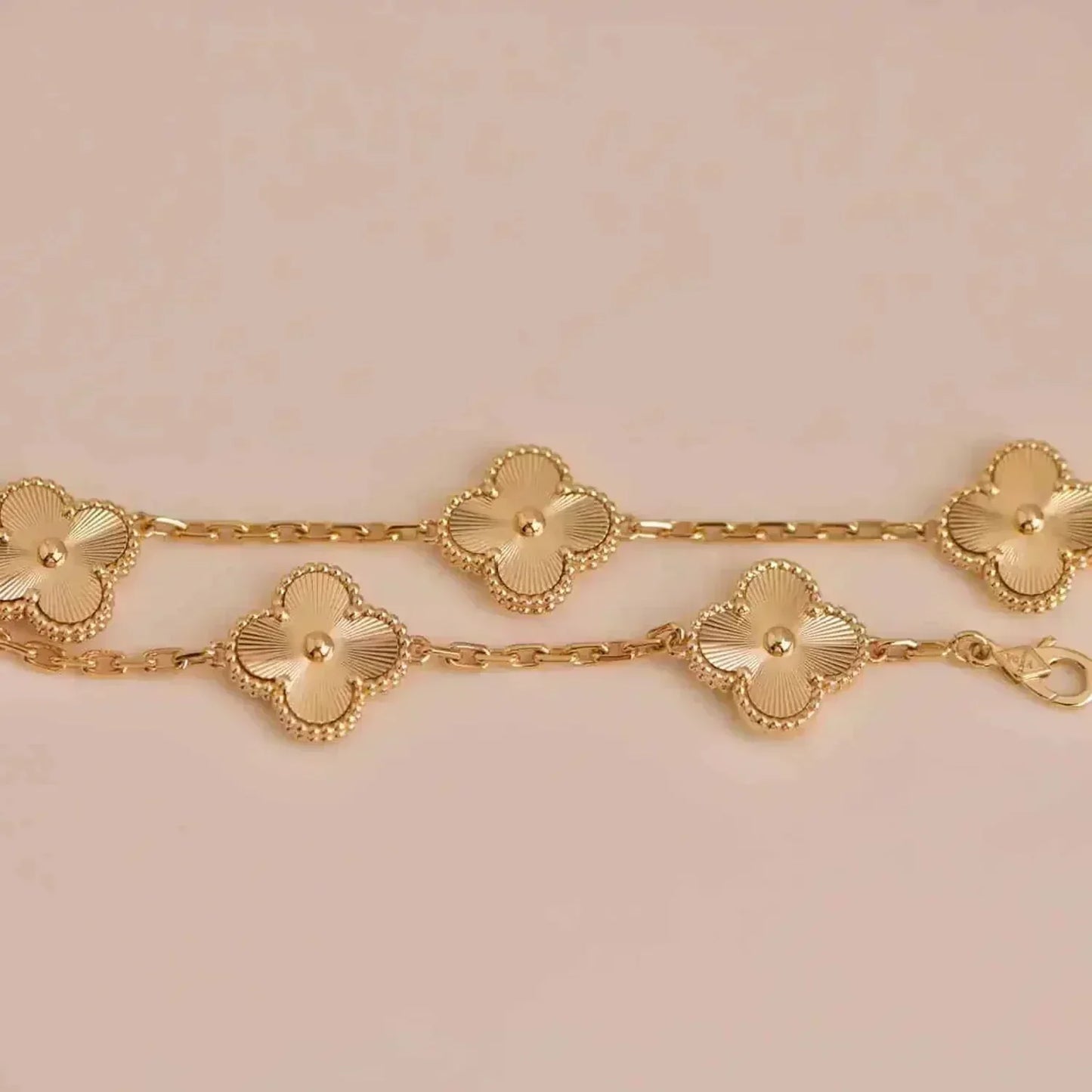 [CiCi] CLOVER 5 MOTIF LASER BRACELET COLLECTION