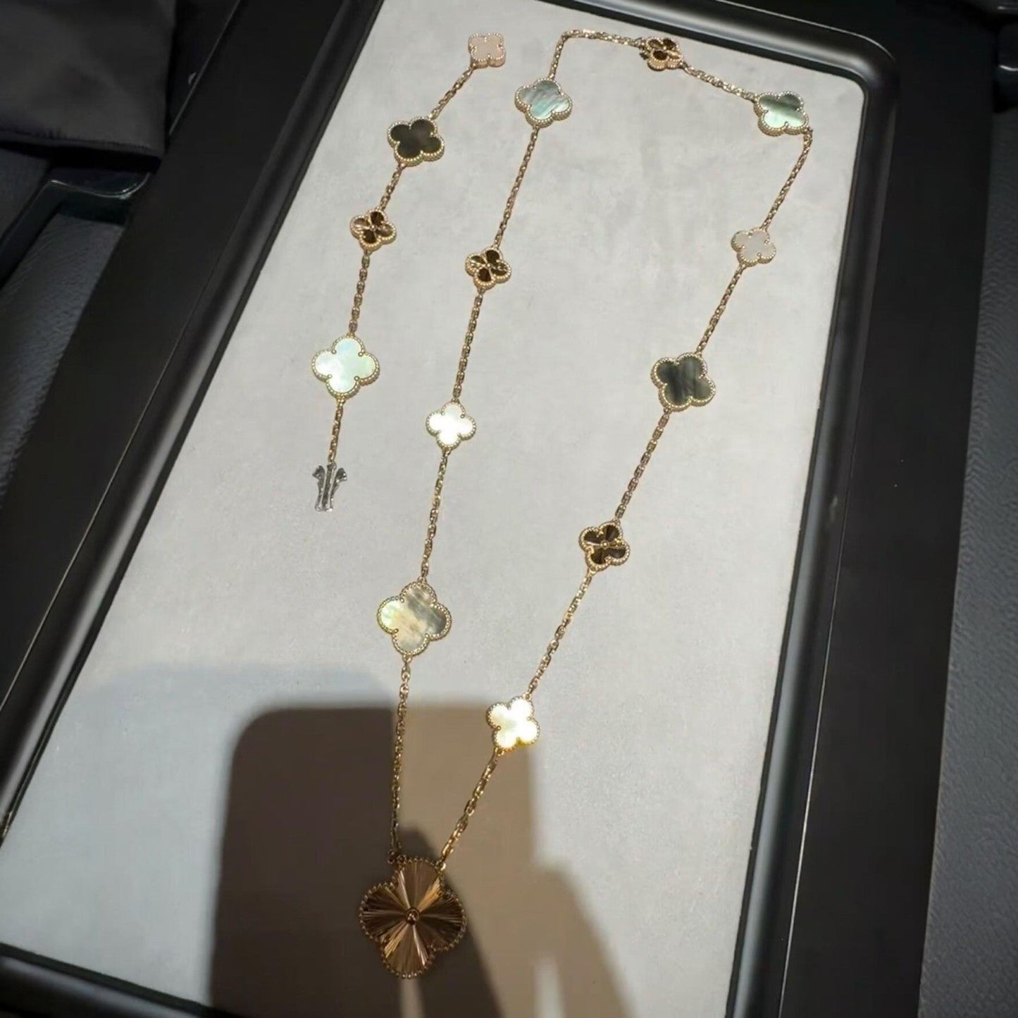 [CiCi]DETACHABLE CLOVER 15(11+4) FLOWER ROSE GOLD NECKLACE SET