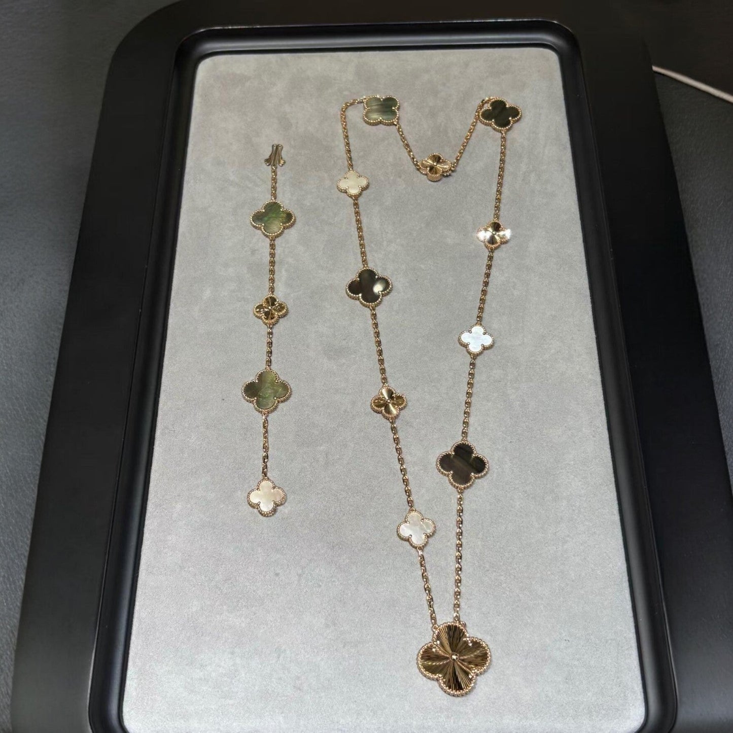 [CiCi]DETACHABLE CLOVER 15(11+4) FLOWER ROSE GOLD NECKLACE SET