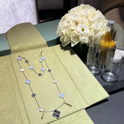 [CiCi]DETACHABLE CLOVER 15(11+4) FLOWER SILVER NECKLACE SET