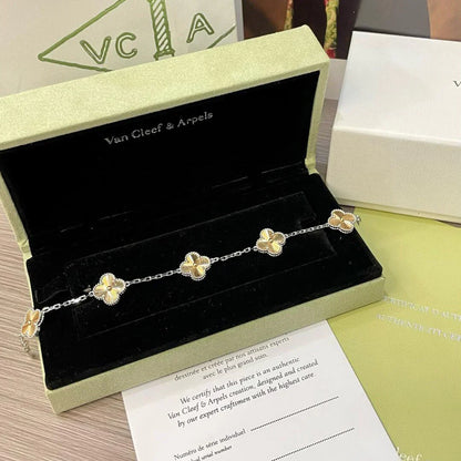 [CiCi] CLOVER 5 MOTIF LASER BRACELET COLLECTION
