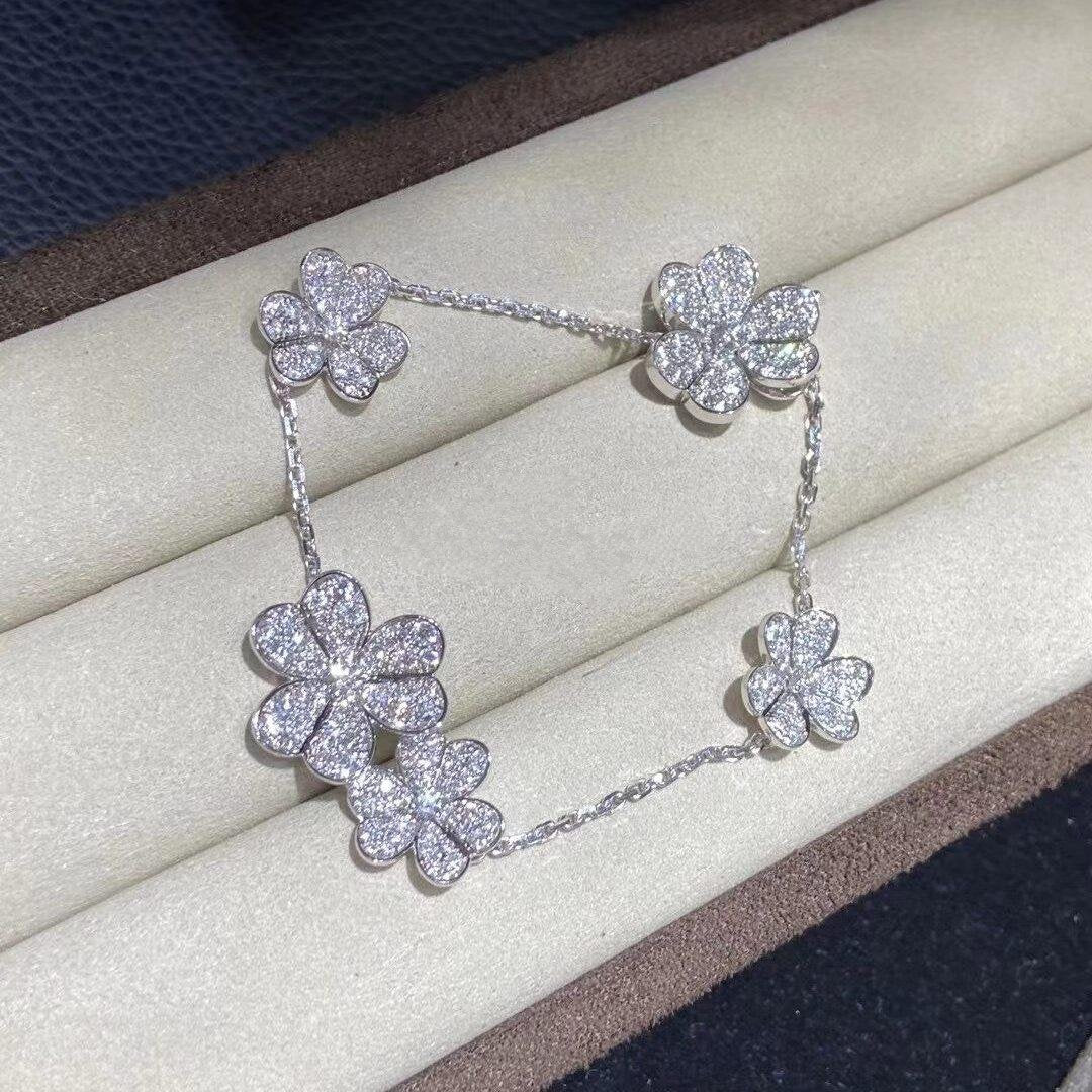 [CiCi]FRIVOLE SILVER 5 FLOWERS BRACELET