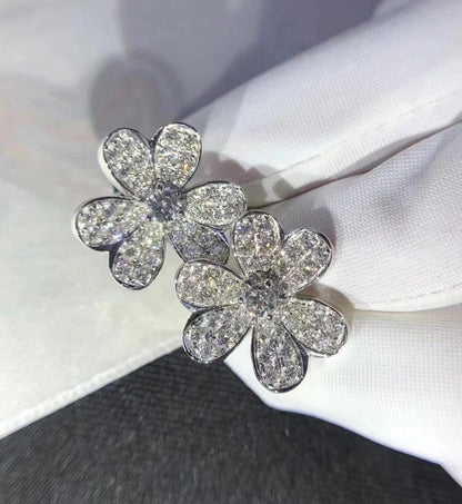[CiCi]FRIVOLE SILVER FLOWER DIAMOND EARRINGS