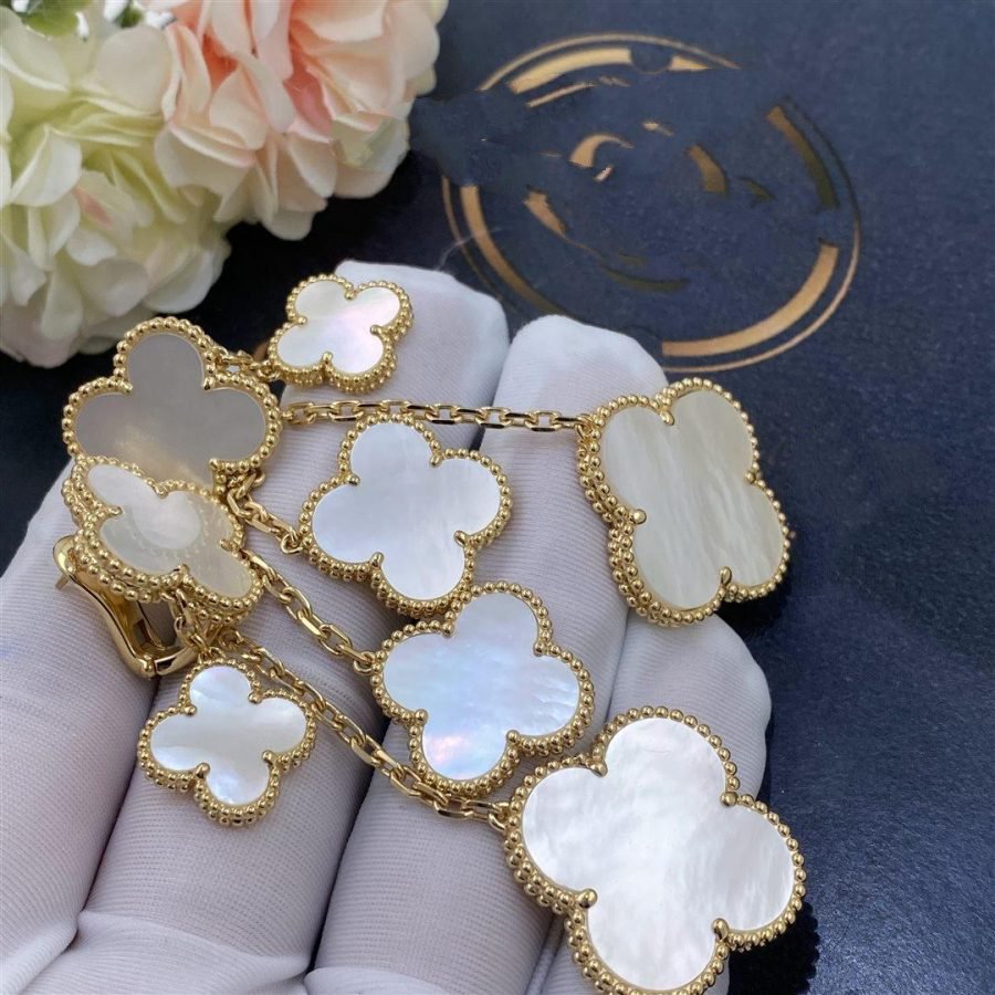 [CiCi]CLOVER EARRINGS WHITE MOP 4 MOTIFS GOLD