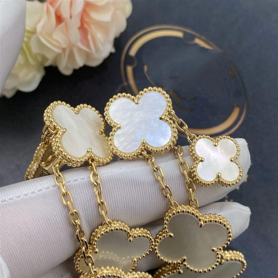 [CiCi]CLOVER EARRINGS WHITE MOP 4 MOTIFS GOLD