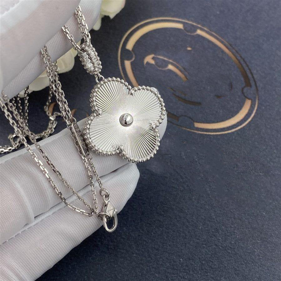 [CiCi]CLOVER 25MM SILVER BIG CLOVER NECKLACE