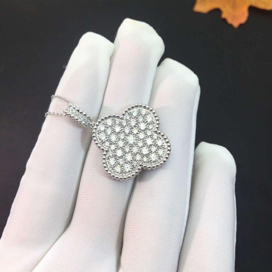 [CiCi]CLOVER 25MM SILVER FULL DIAMOND BIG CLOVER NECKLACE