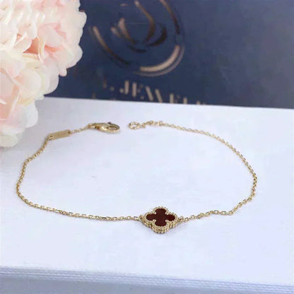 [CiCi]GLÜCKSKLEE KARNEOL ARMBAND MIT EINER BLÜTE