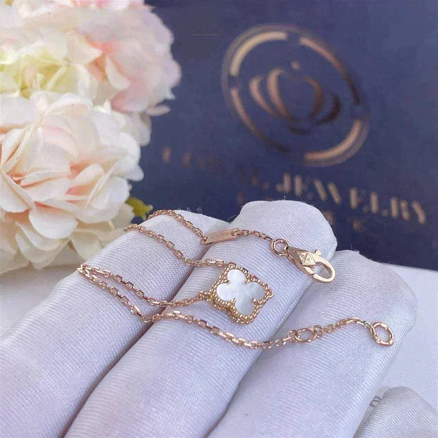 [CiCi]CLOVER WHITE MOP SINGLE FLOWER BRACELET