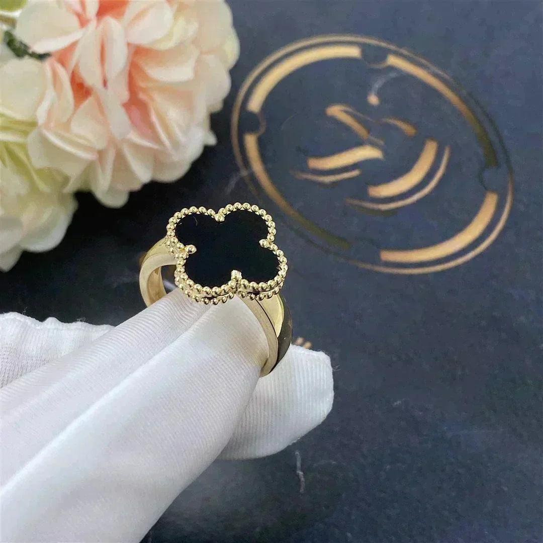 [CiCi]CLOVER ONYX RING
