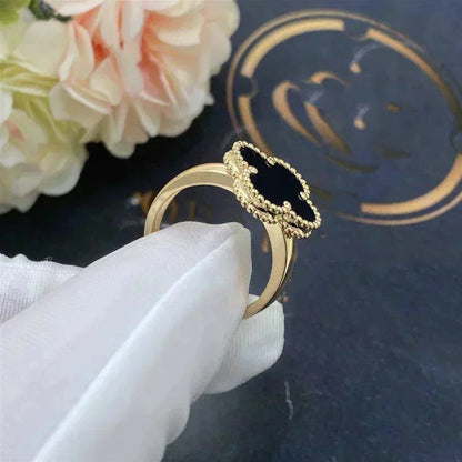 [CiCi]CLOVER ONYX RING