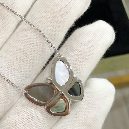 [CiCi]LARGE BUTTERFLY SILVER PENDANT DIAMOND NECKLACE